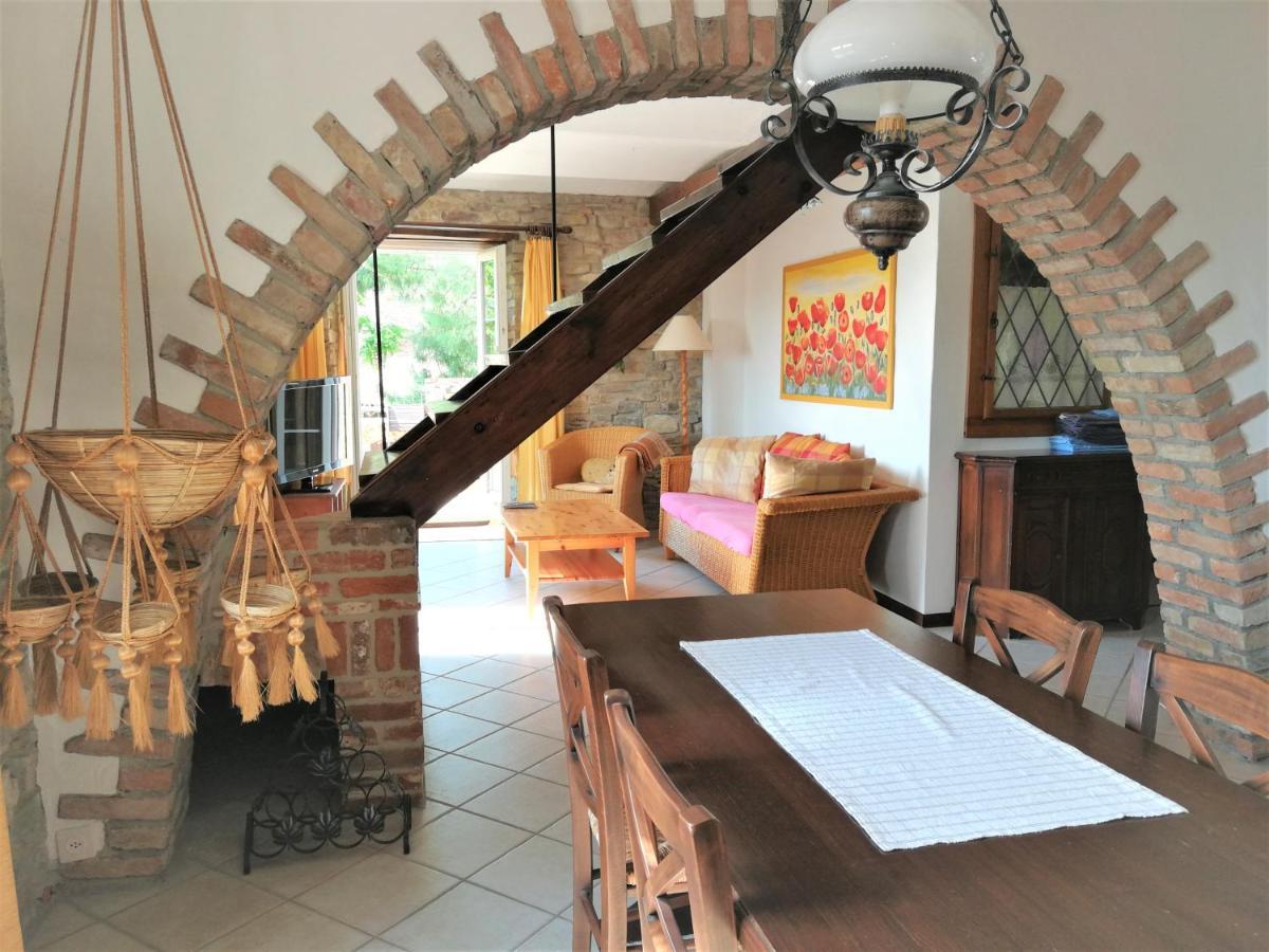 Agriturismo Sondrea シーニオ エクステリア 写真